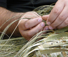 Maori weaving Jane Nearing CC BY ND 2.0